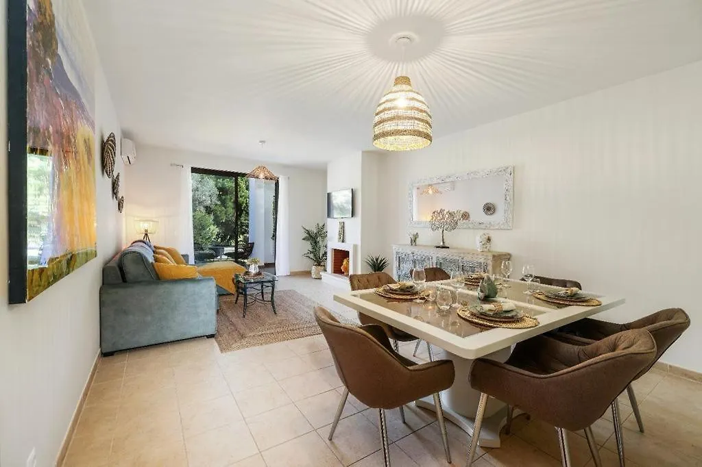 Апартаменты Jaqueline Beach And Golf House Алвор
